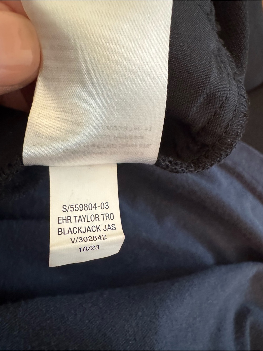 Old Navy Black Stretch Pants Slim Trouser/Jeans Size Large - Picture 8 of 9